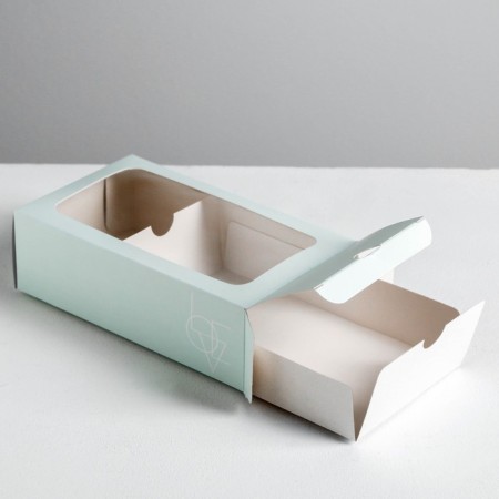 Box for Makarun, confectionery packaging, Love 18 x 10.5 x 5.5 cm-2