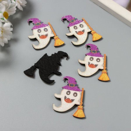 Decor for the creativity of the felt ghost "Ghost with a broom" 5x4.3 cm-1