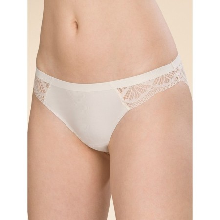 Female cowards, size 46, milk color