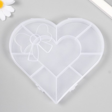 Casket Plastic for trifles "Heart with bantik" Transparent 9 departments 15.5x14x1.8 cm