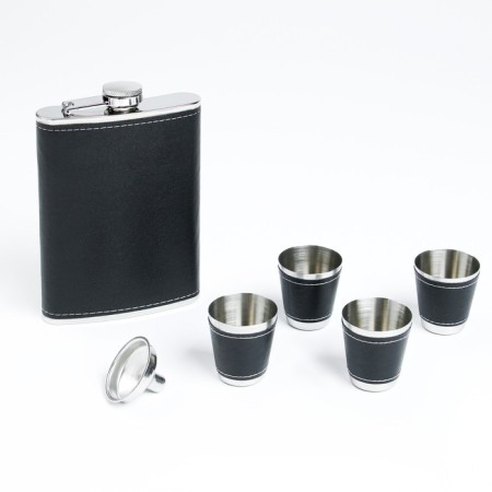 Gift set 6 in 1 "Style": Flaw 270 ml + funnel, 4 glasses
