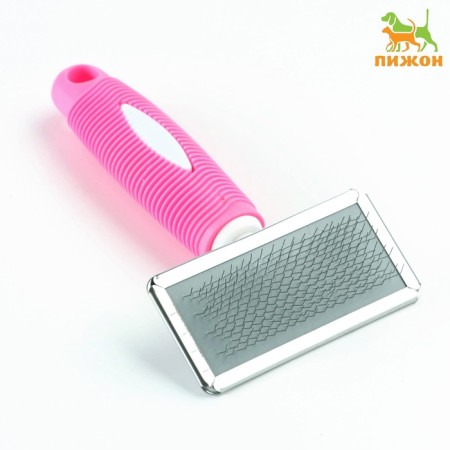 Pudder without drops with a corrugated rubber pen 9 x 15 cm, white-pink