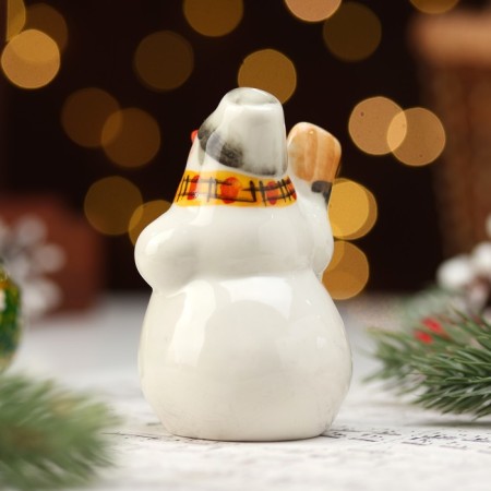 Suvenir "Snowman with a broom", 10 cm, porcelain-2