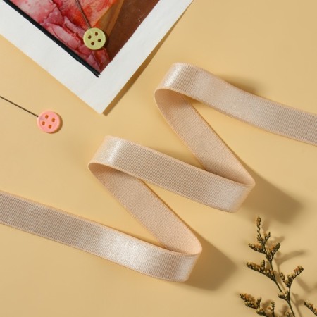 Glass for straps, shiny, 15 mm, 10 ± 0.5 m, beige color