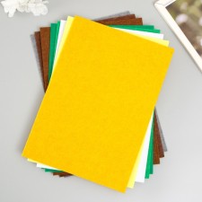 A set of hard felt 