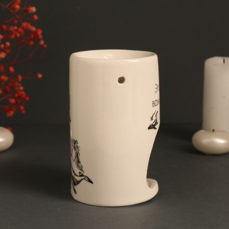 Aroma lamp ceramics "Is it really important now?" White 7.2x7.2x11.6 cm-4
