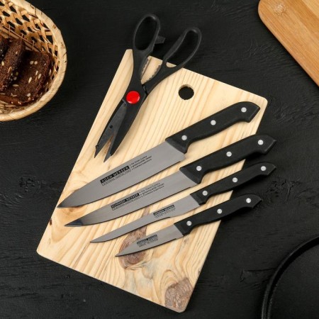 A set of kitchen supplies, 6 objects: 4 knives 8 cm, 13 cm, 16 cm, 16 cm, scissors, board 28 × 18 cm