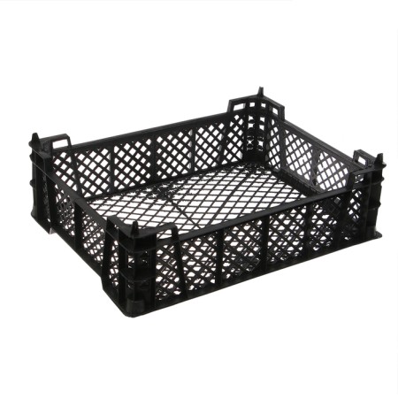 The box is universal, plastic, 40 × 30 × 13 cm, black, markup