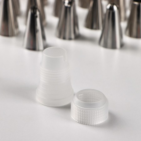 Confectionery: nozzles 26 pcs, d = 1.7 cm, adapter, confectionery nail, in the case-2