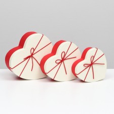 A set of boxes 3 in 1 heart, red -white 21 x 19 x 9 - 15.5 x 14 x 6 cm
