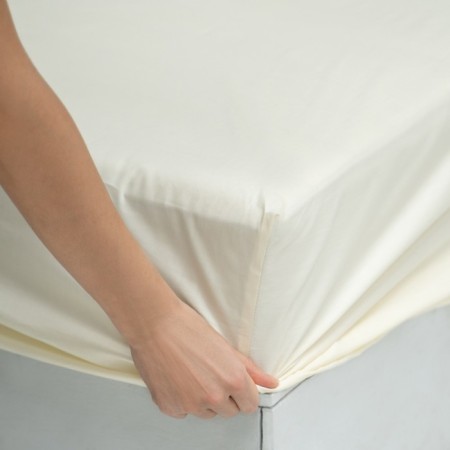 Board on the elastic "Fergi", size 200x180x25 cm, cream color-1