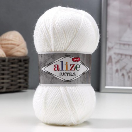 Extra yarn 100% acrylic 220m/100g (55 white)
