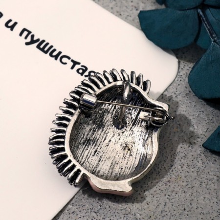 Brooch-Couple "Hedgehog" Dreamer, white-pink color in black in silver-2