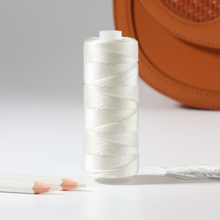 Threads 375k, 120 m, white color No. 0101-1