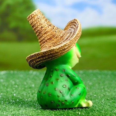 Garden figure "Frog in a straw hat" 11x12x16.5cm-3