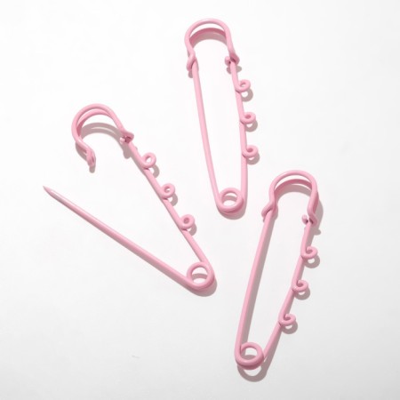 Pins for suspensions (set 3 pcs.) L = 6.5 cm, pink color