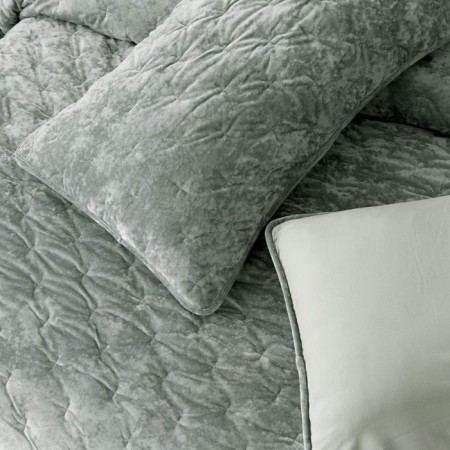 Kit: bedspread 160x220 cm, pillowcase 50x70 cm, emerald color-2