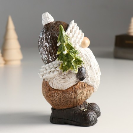 Souvenir Polystone "Santa Claus in a hat-gap, with a Christmas tree" 9x7x15 cm-1