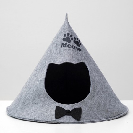 Animal house from felt "Vigva for gentleman", 53 x 41 x 53 cm