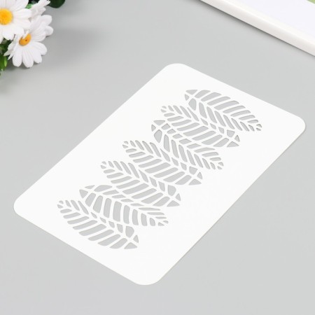 Plastic stencil "leaves" 16x24 cm-1