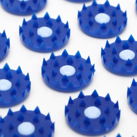 Kuznetsova applicator, 144 spines, film, 26 x 56 cm.-3