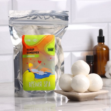 A set of bathtub bombs in the "spa time" 5x40 g in a package