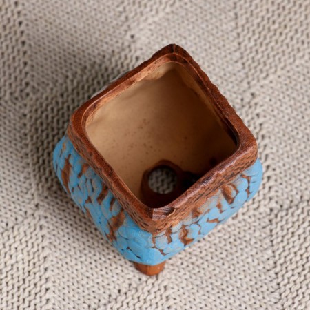 Pot on the legs, 6x6x6cm-3
