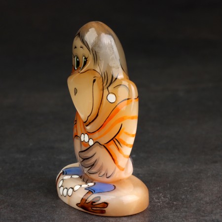Souvenir "Raven with Pearl"-4