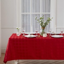The tablecloth 