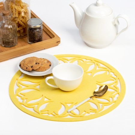 Napkin Decorative shade "Tulips" Color yellow, D 30 cm, 100% p/e, felt