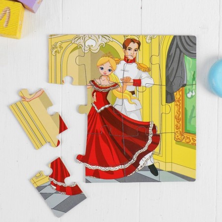 A set of puzzles in the box "For Princess"