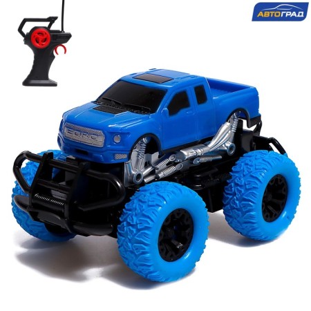 Radio controlled jeep Truck, scale 1:20, works on the battery, the color is blue
