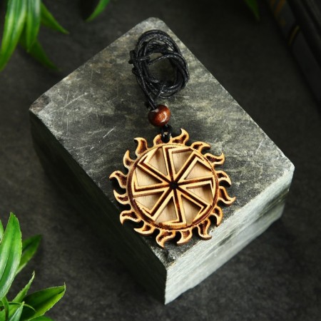 Kolovrat's amulet Cedar, brings good luck and fertility