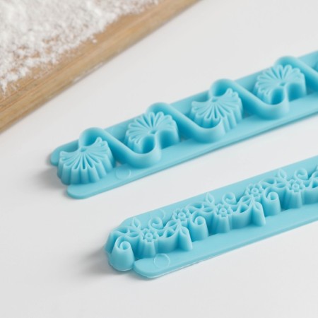 A set of seals for marzipan and dough "Flower belt", 2 pcs, 17 × 2 × 0.8 cm-2
