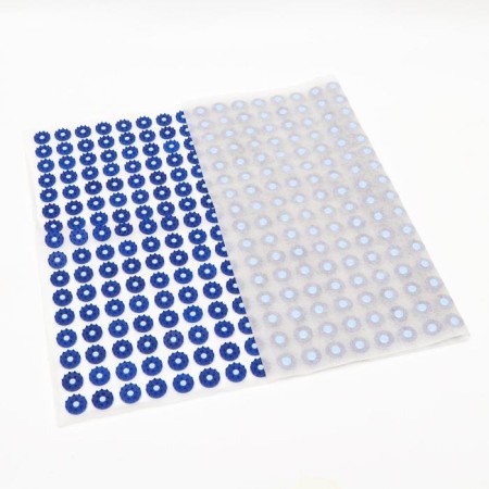 Kuznetsova applicator, 384 thorns, spanbond, 50 x 75 cm.-2