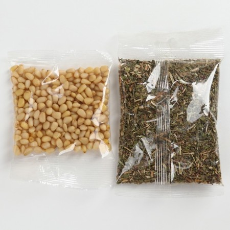 Set of “love for yourself”: cedar nut 30 g, jam from pine cones 30 g, herbal tea 20 g.-3