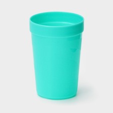 A glass of plastic 