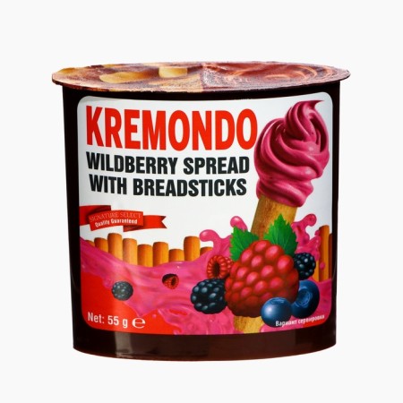 Kremondo paste set with the taste of forest berries and bread sticks, 55 g