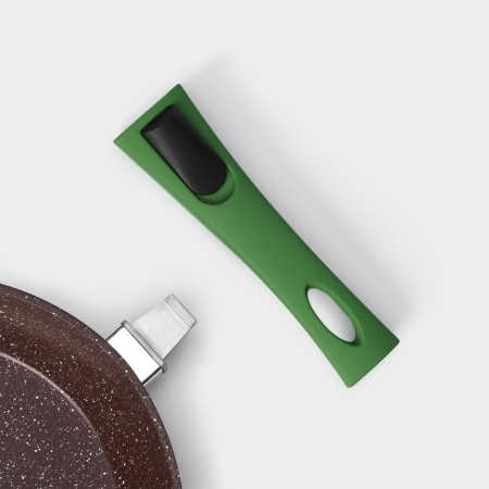 Foggling pan Magistro Avocado, D = 22 cm, removable handle Soft-Touch, anti-stick coating, induction, color green-5