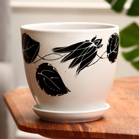 Flower Gothic Pot 2.5l with a stand-3