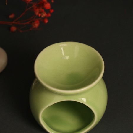 Aroma lamp ceramics "Comfortable" to me light green 7.2x7.2x7.8 cm-6
