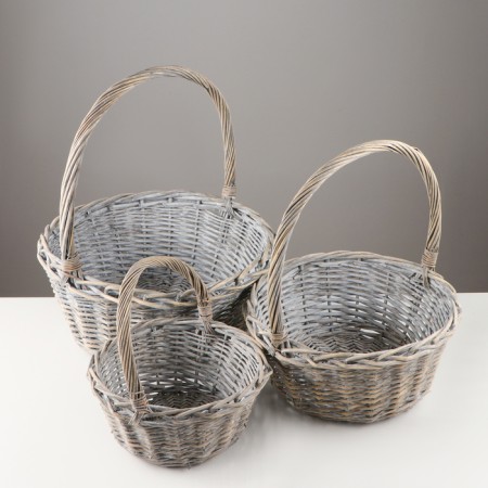 Set of baskets "Kosichka", 3 pcs, 40 × 17/45 cm, 32 × 16/40 cm, 26 × 16/37 cm, willow