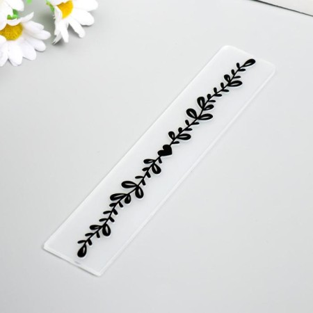 Embosing stencil plastic "Frig with heart" 3x15 cm-1
