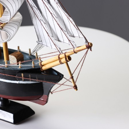 The La Fudr ship is three -masted with white sails, 40*5.5*33cm-3