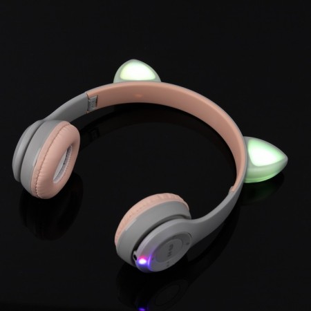 P47M headphones, wireless, full -size, BT, Microsd, microphone, AUX, with ears, white-9
