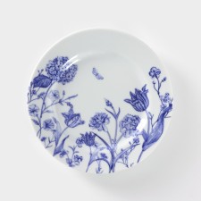 Porcelain plate 