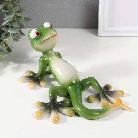 Polystone souvenir "Green Haeckon sunbathes" 18x14.5x8.5 cm-1