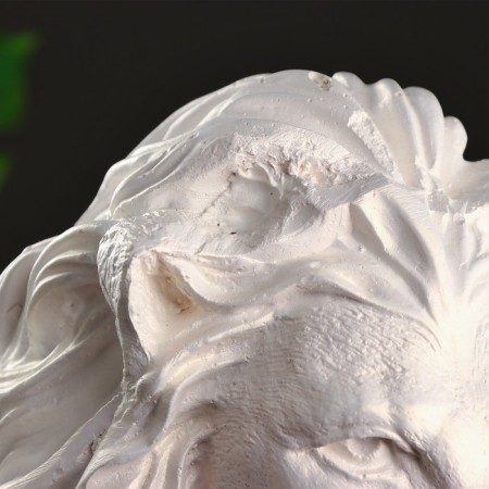 Figure "Sitting Leo" White, 40x25x56cm-7