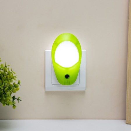 Night -night "LED" green 2.5x6.5x11 cm Risalux-2