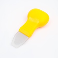 Tool for opening the back cover of the wrist watch
